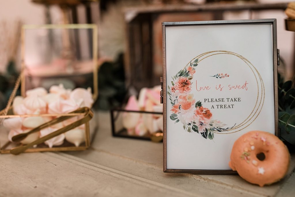 Hochzeitseinladung Living Coral, Peach, Florale Einladung